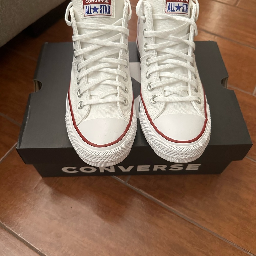 Women’s high top Converse
